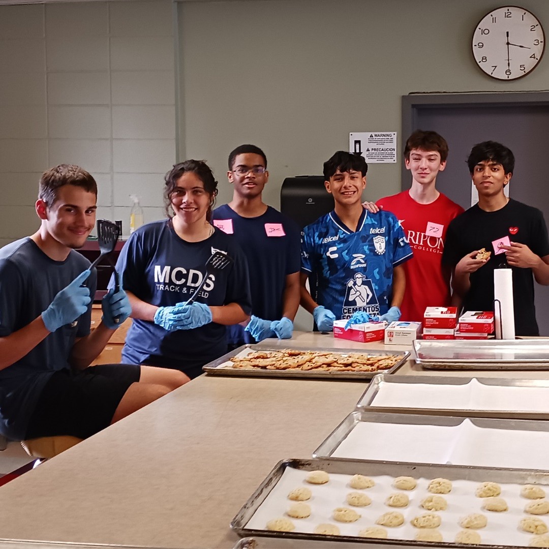 Madison%20Country%20Day%20Cookies.jpg